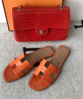 에르메스 올수공 오란 슬리퍼 샌들 페이던트 30